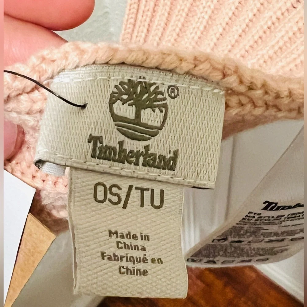 NWT Timberland Knit Scarf in Peach and Tan winter - Picture 6 of 6